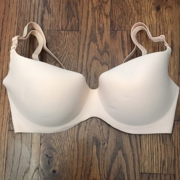 New Felina lingerie nude bra-Underwire with memory foam, lightly padded - 32D - Picture 2 of 8